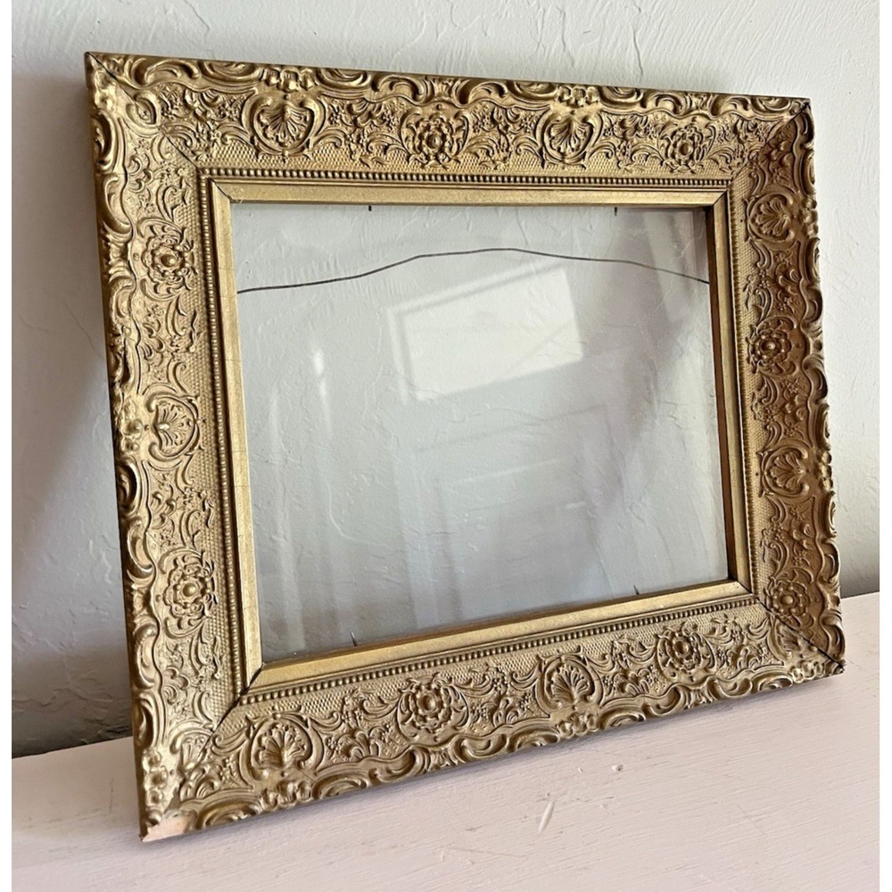 Vintage Photo Picture Frame Very Ornate Gold 8x10 NO BACK Art Victorian Regency
